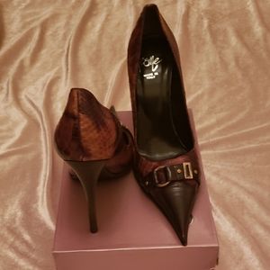 Brand New Icone Itsluan Leather Pumps 40/10